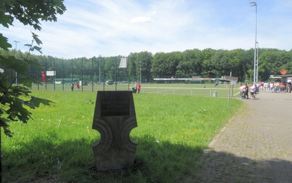 Sportplatz Grvingholz (neu)