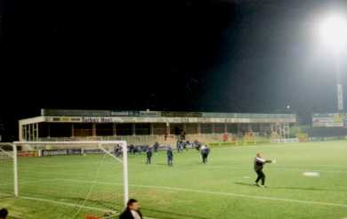 Stadion Schiervelde - &uuml;berdachte Stehpl&auml;tze
